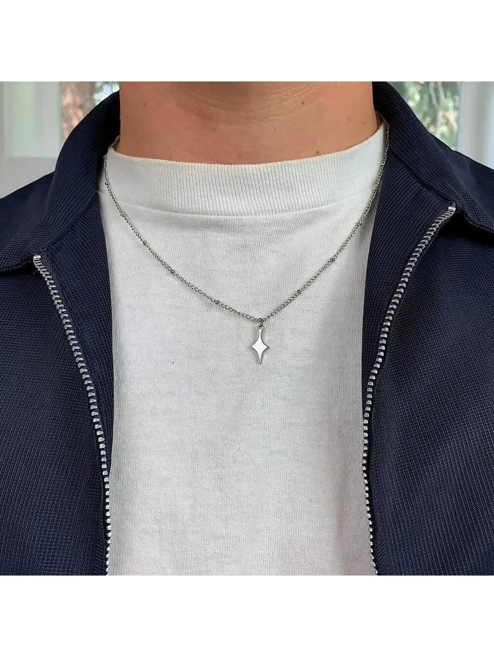 Cyber Y2k grunge silver star opium necklace. Cool simple design. Chain is